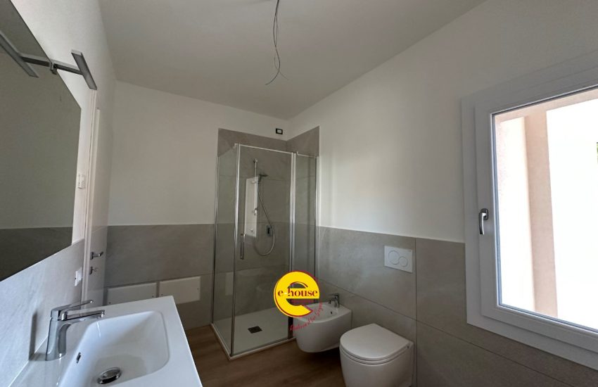 9e51edd5-23d9-44cc-878d-acab2d9825b8.jpg